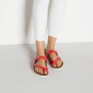 Mayari Birkenstock’s